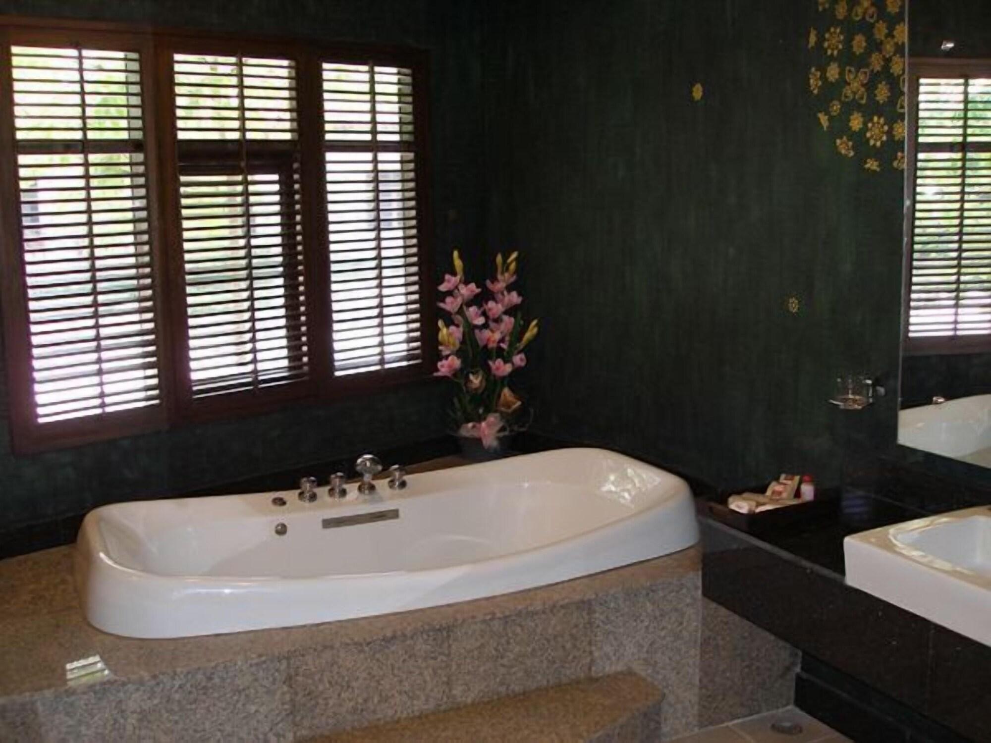 Siam Society Hotel And Resort Bangkok Buitenkant foto