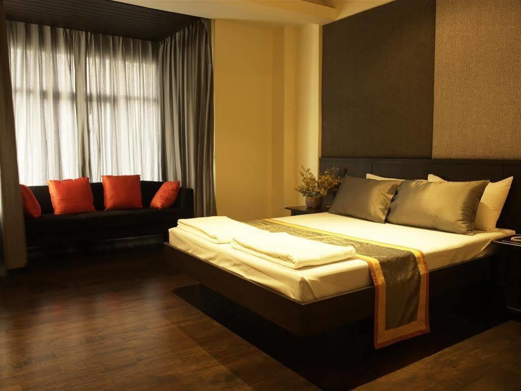 Siam Society Hotel And Resort Bangkok Buitenkant foto