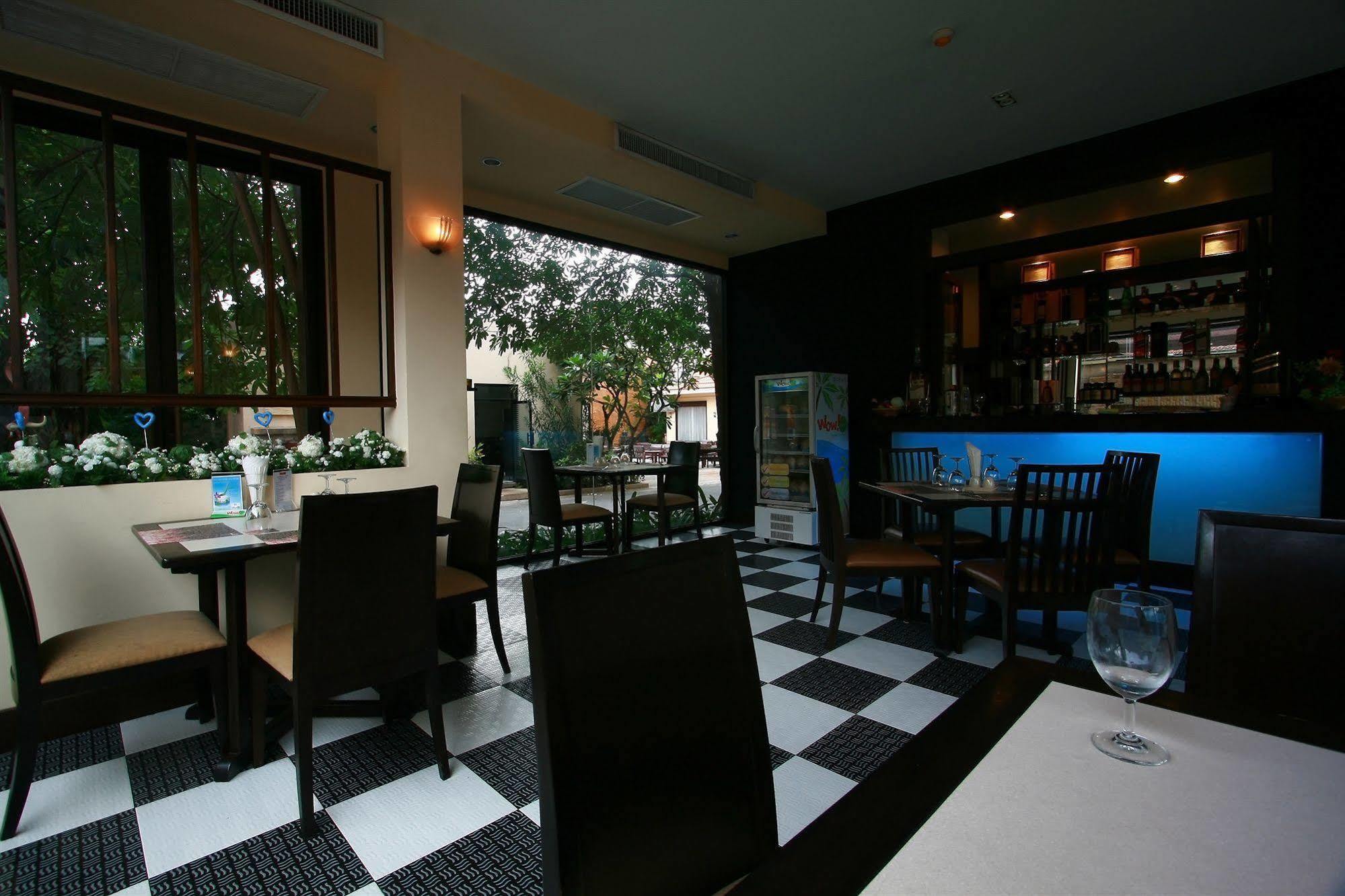 Siam Society Hotel And Resort Bangkok Buitenkant foto